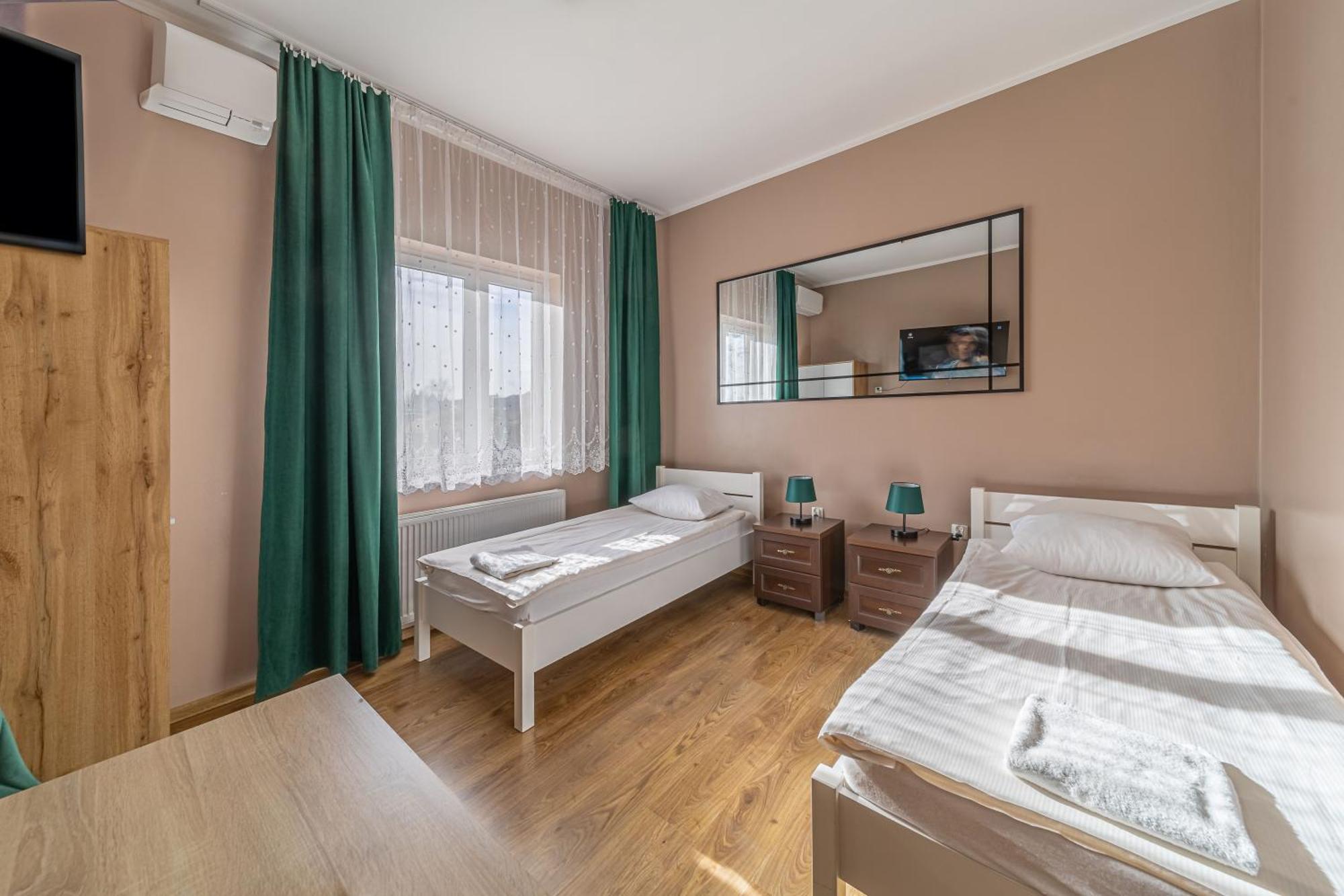 Motel "Plomyk" Kunowice Esterno foto
