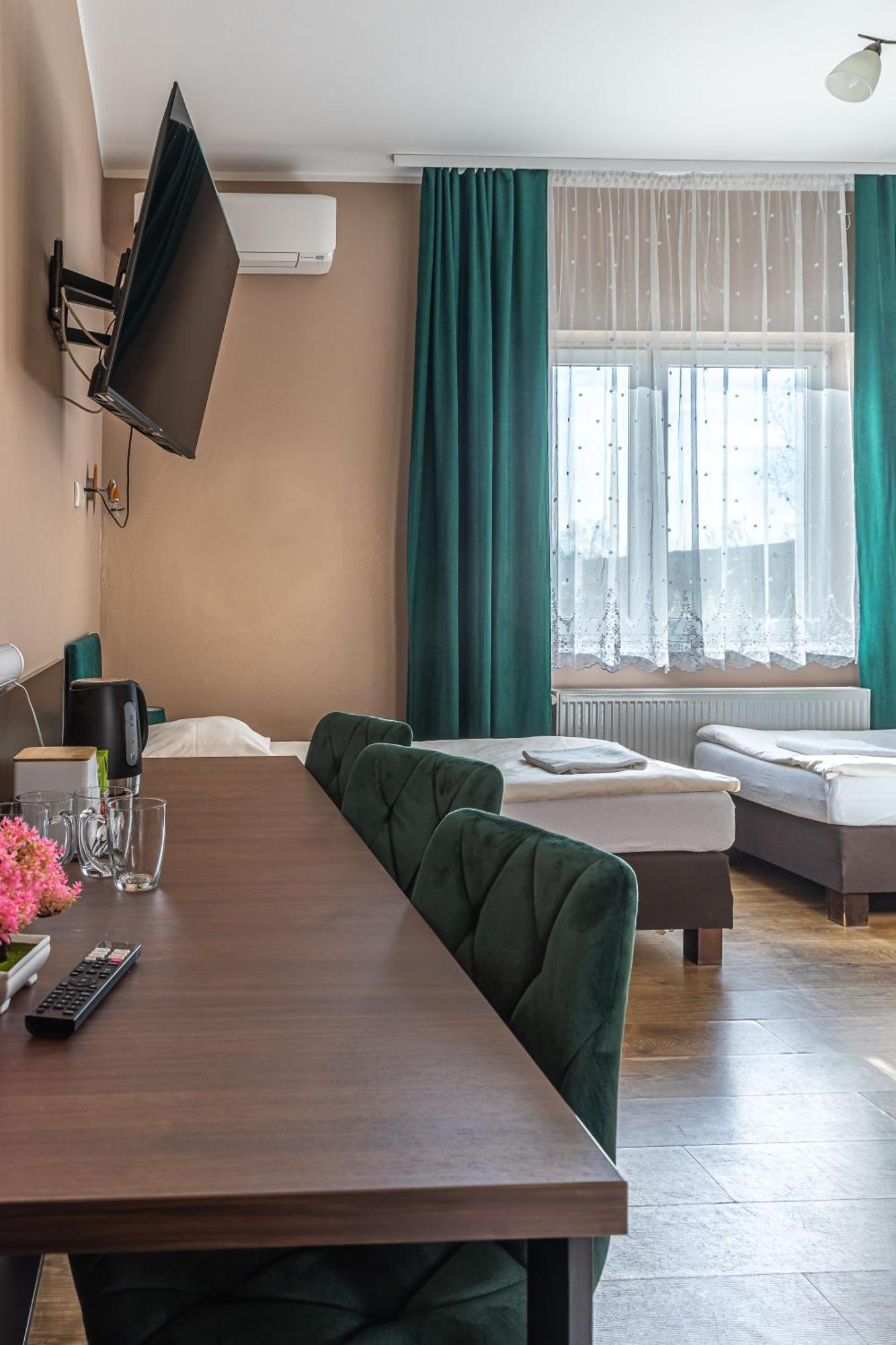 Motel "Plomyk" Kunowice Esterno foto