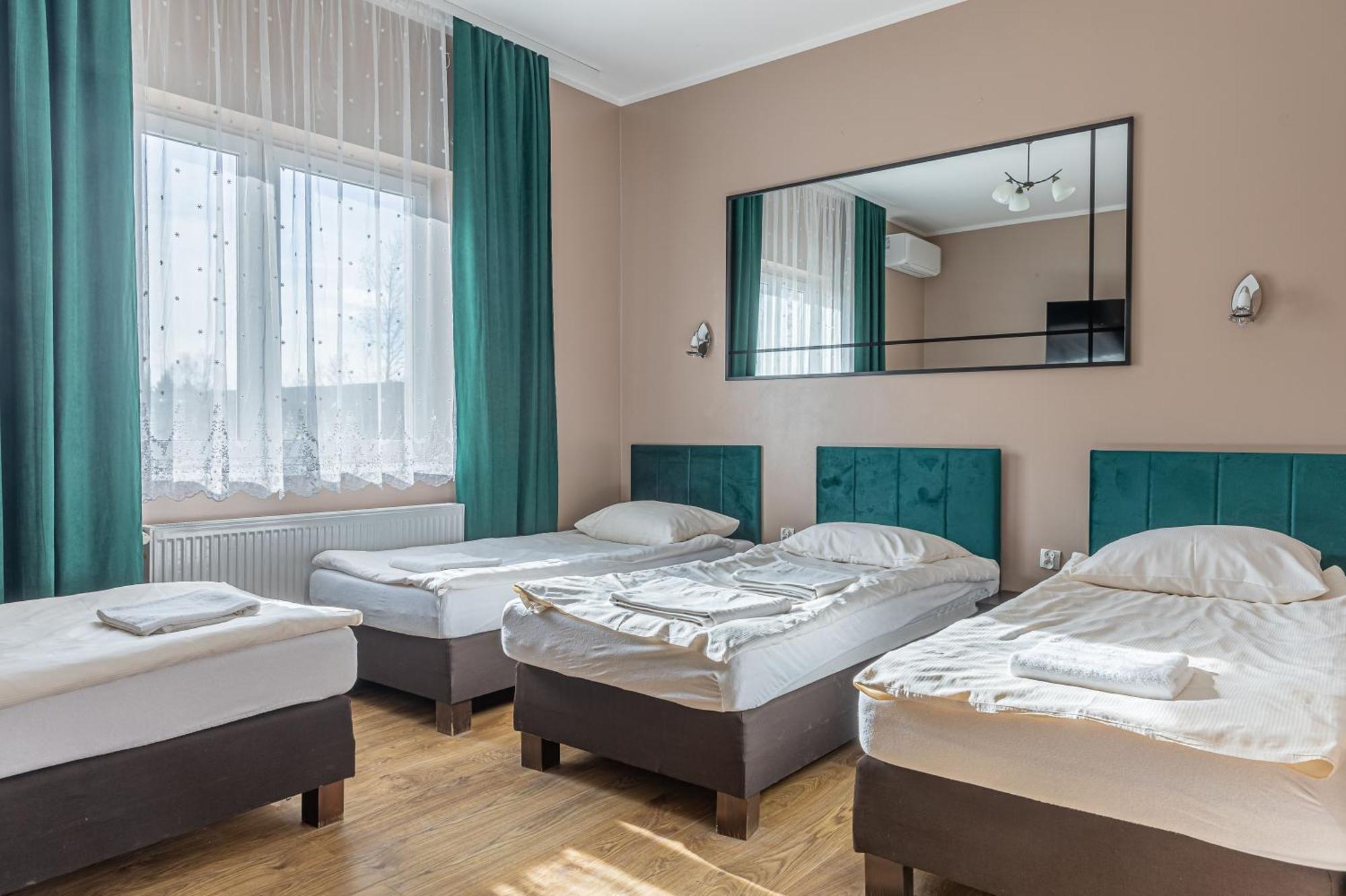 Motel "Plomyk" Kunowice Esterno foto